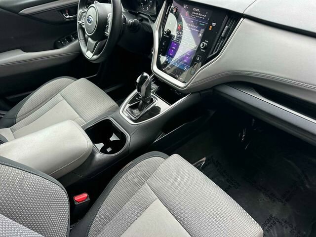 Used 2020 Subaru Outback Premium image 19