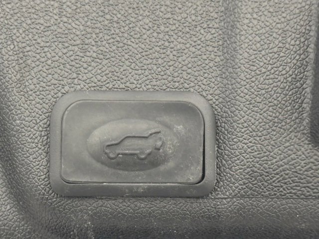 Used 2015 Buick Enclave Leather image 8