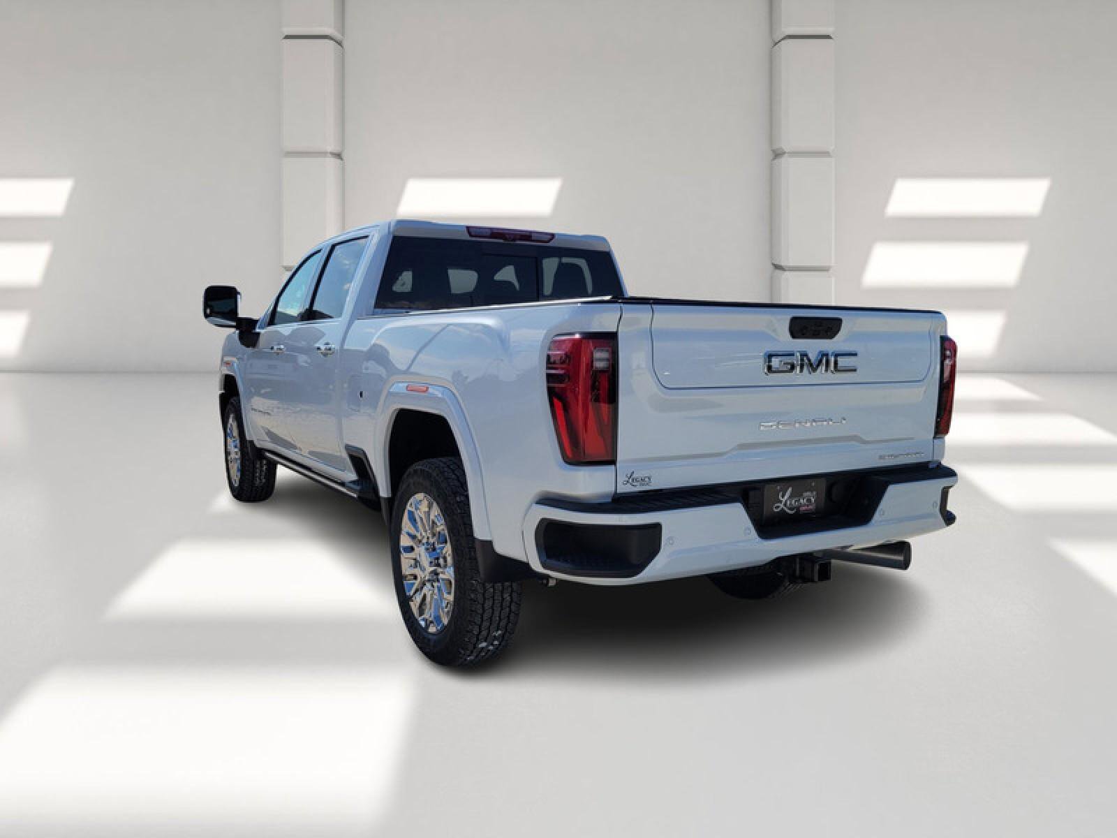 New 2026 GMC Sierra 2500 Denali Ultimate image 5