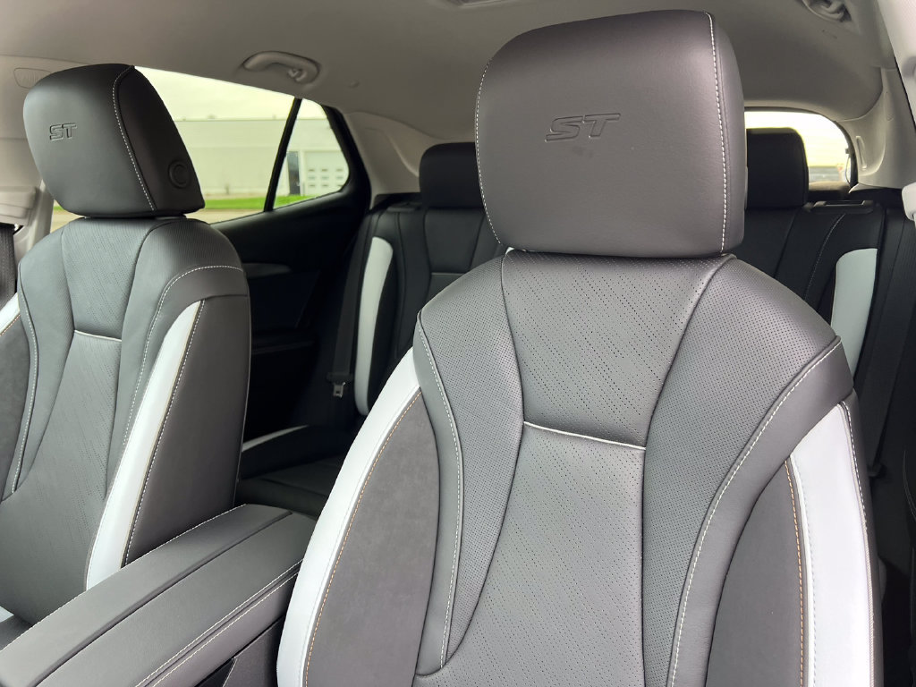 New 2026 Buick Envision Sport Touring AWD/4WD image 11
