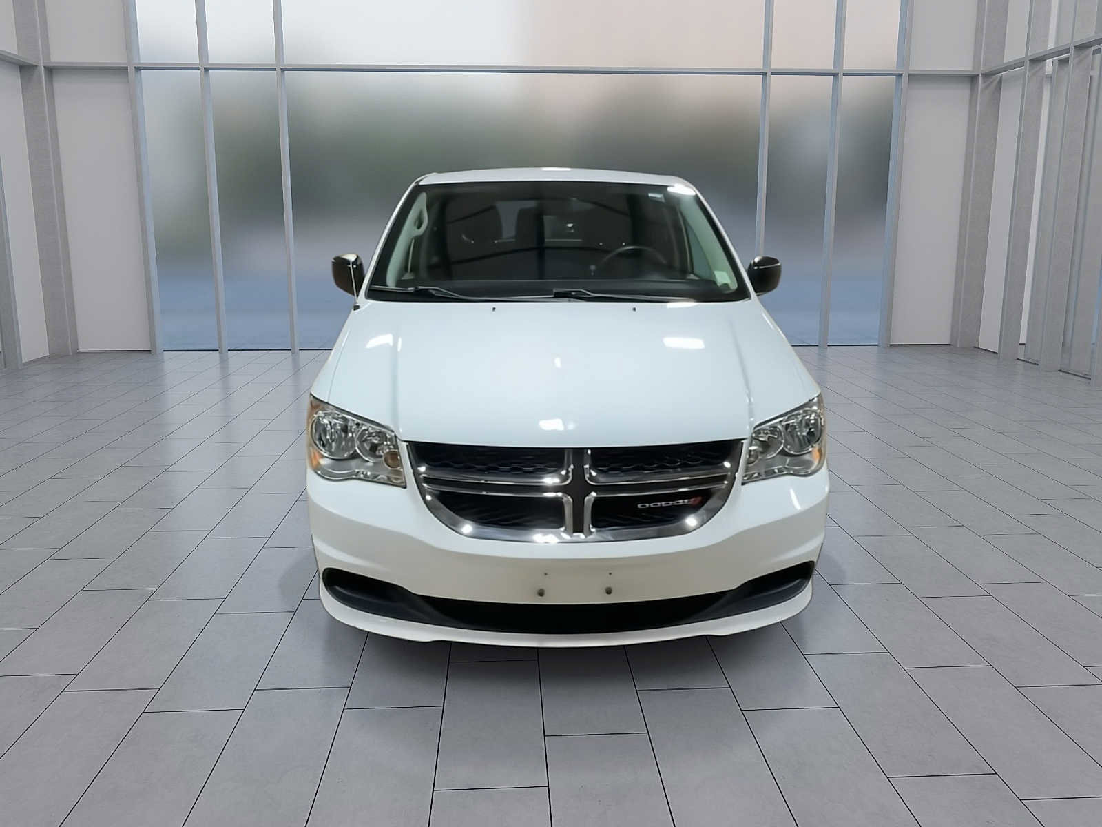 Used 2019 Dodge Grand Caravan SE w/ UConnect Hands-Free Group image 3