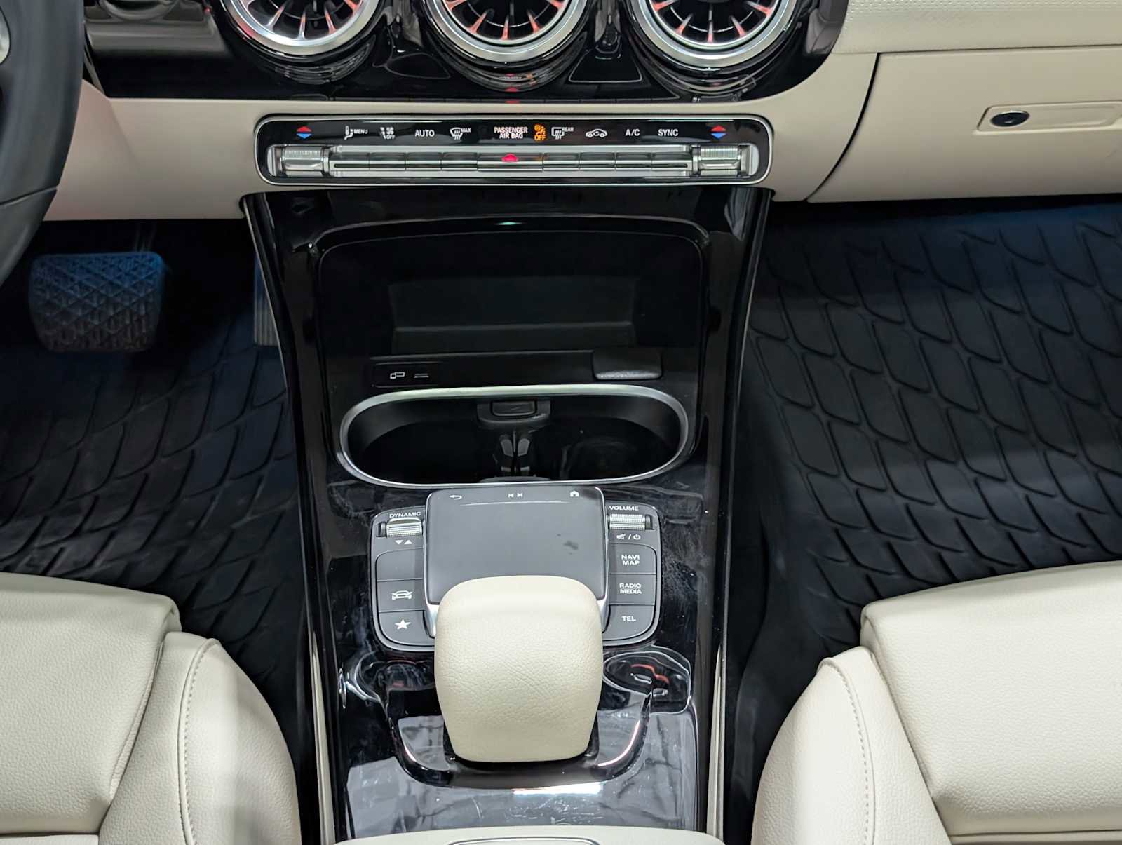 Certified 2023 Mercedes-Benz CLA 250 4MATIC image 20