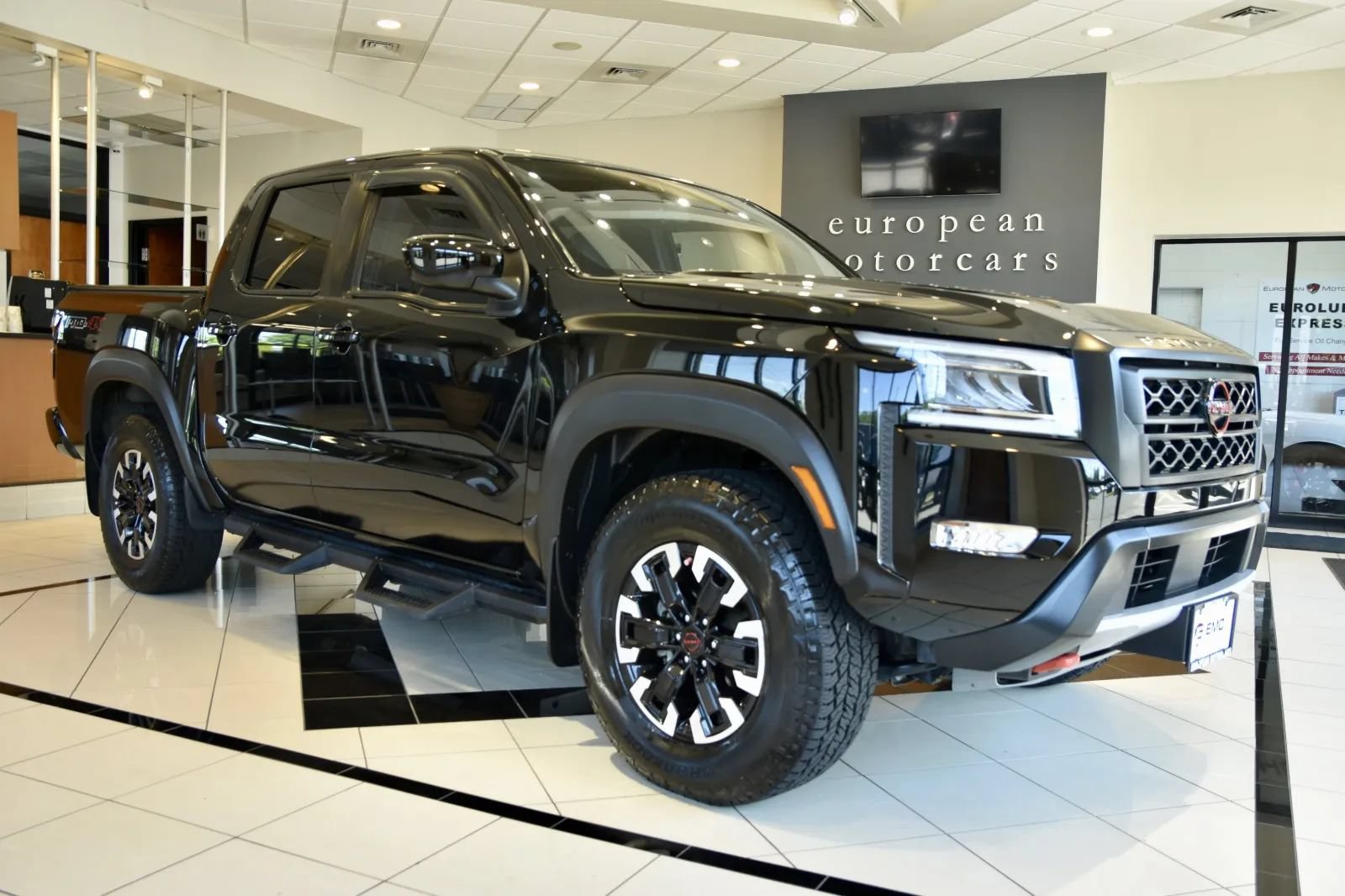 Used 2024 Nissan Frontier PRO-4X w/ Technology Package
