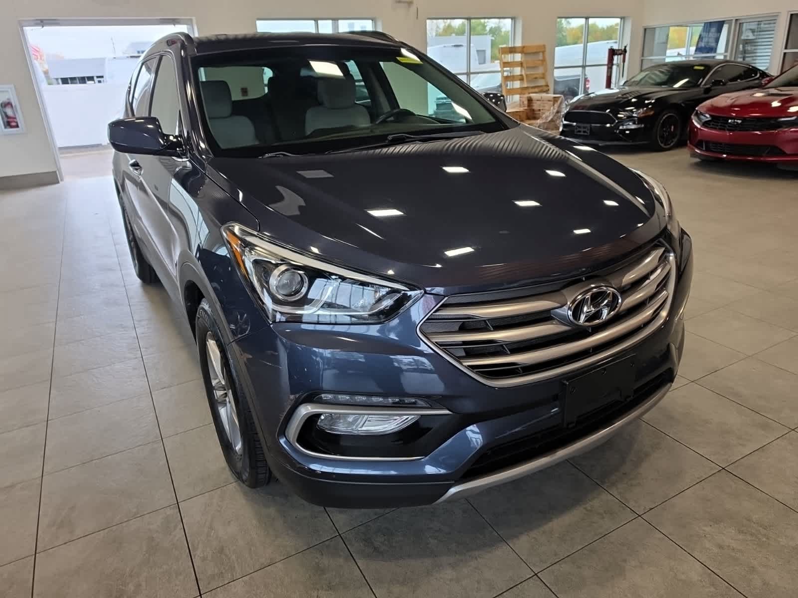 Used 2017 Hyundai Santa Fe Sport AWD/4WD image 3