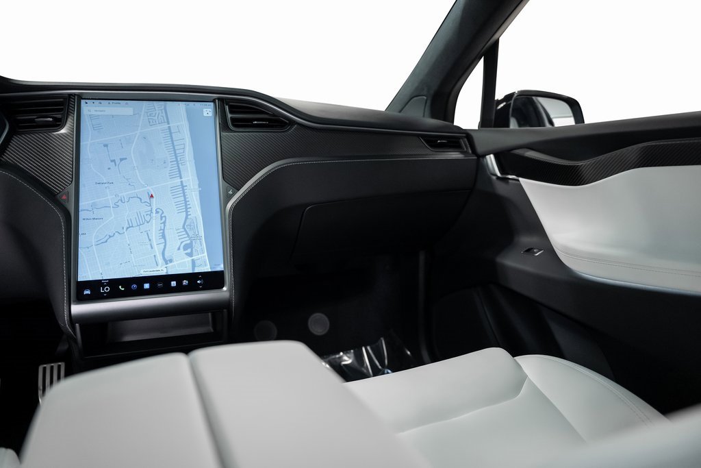 Used 2021 Tesla Model X Performance image 39