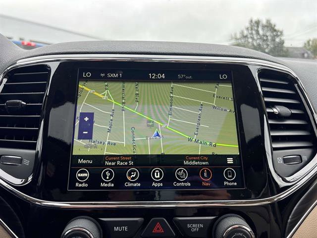 Used 2019 Jeep Grand Cherokee Limited image 24