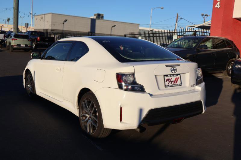 Used 2014 Scion tC image 5