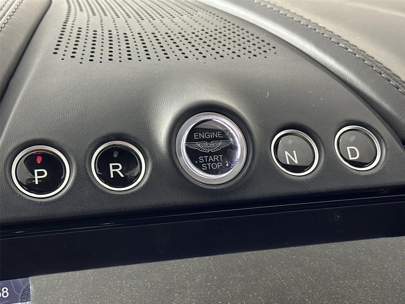 Used 2023 Aston Martin DBX AWD/4WD image 20
