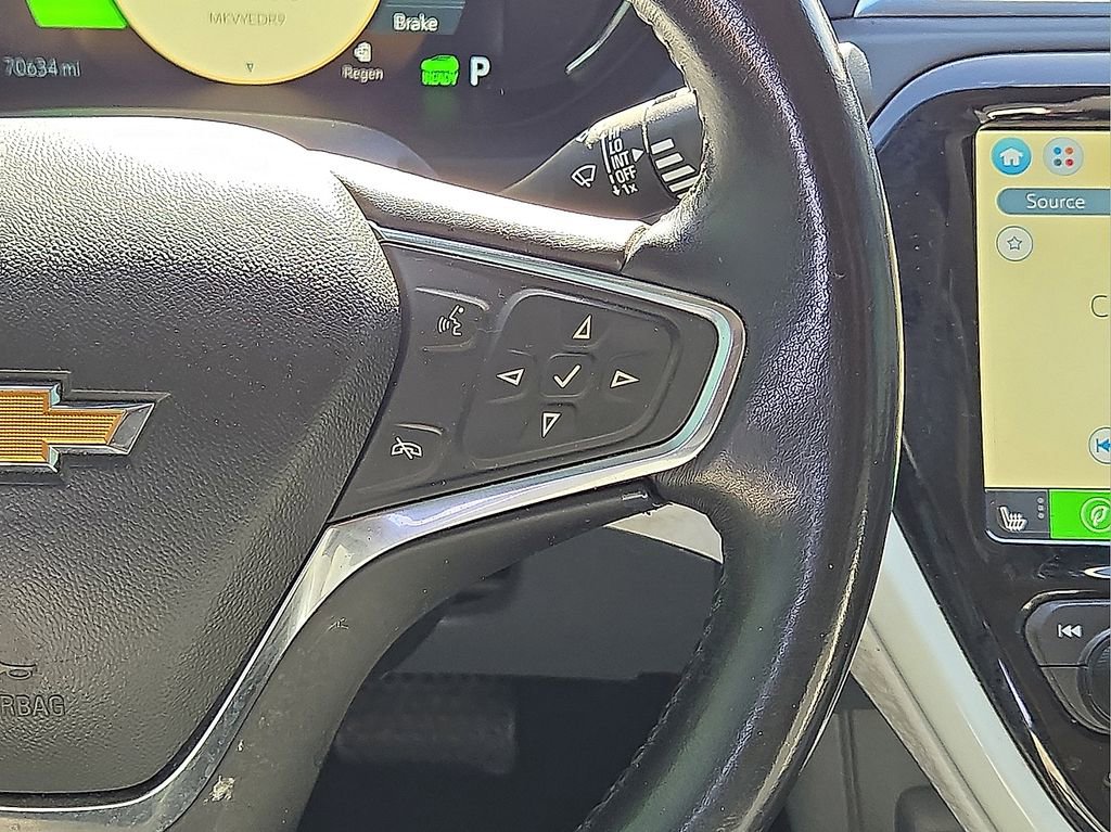 Used 2020 Chevrolet Bolt LT image 18