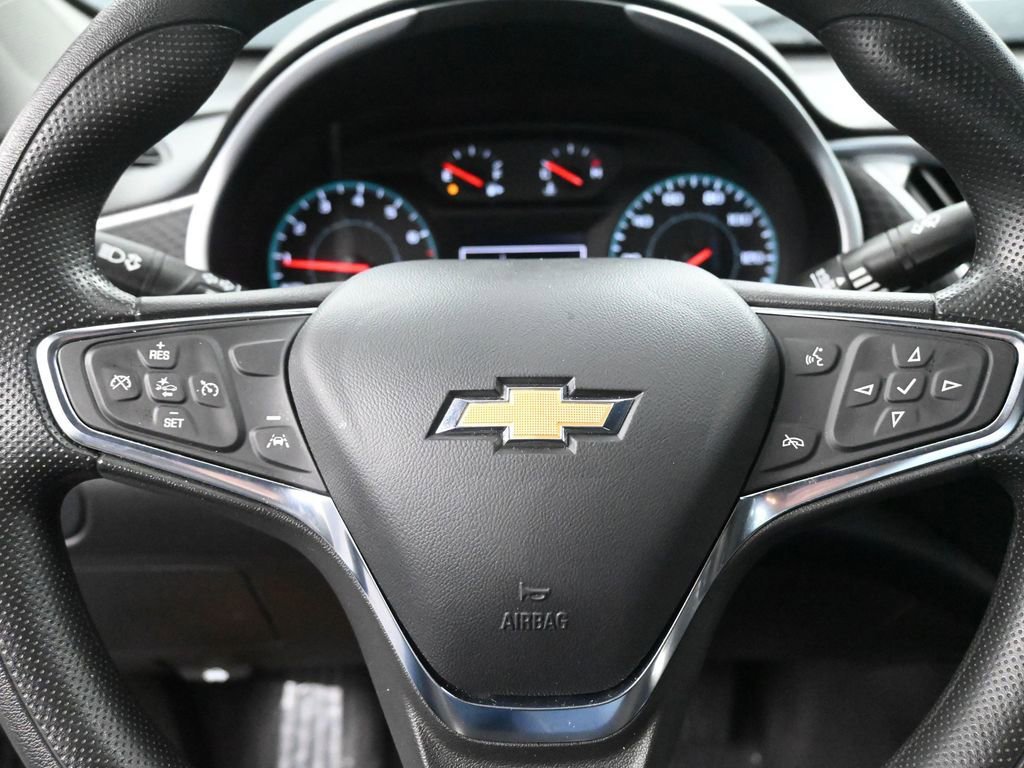 Used 2023 Chevrolet Malibu LT image 30