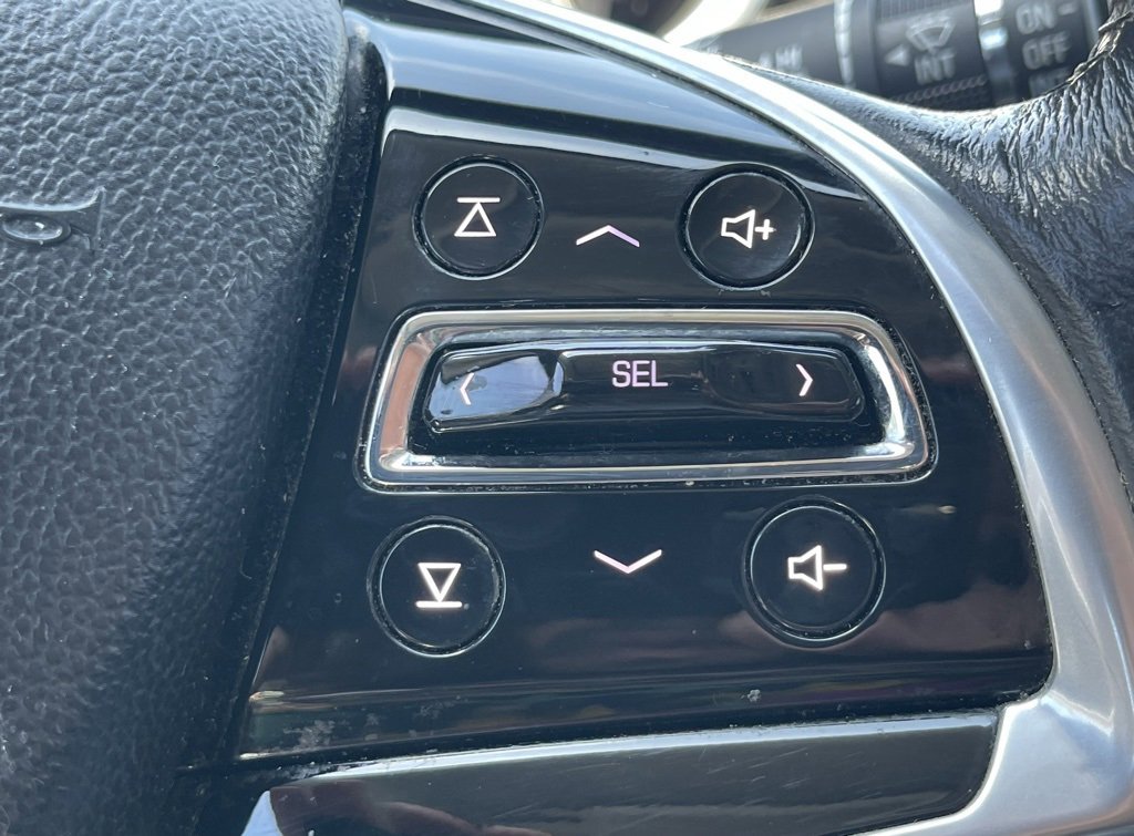 Used 2013 Cadillac SRX FWD image 24