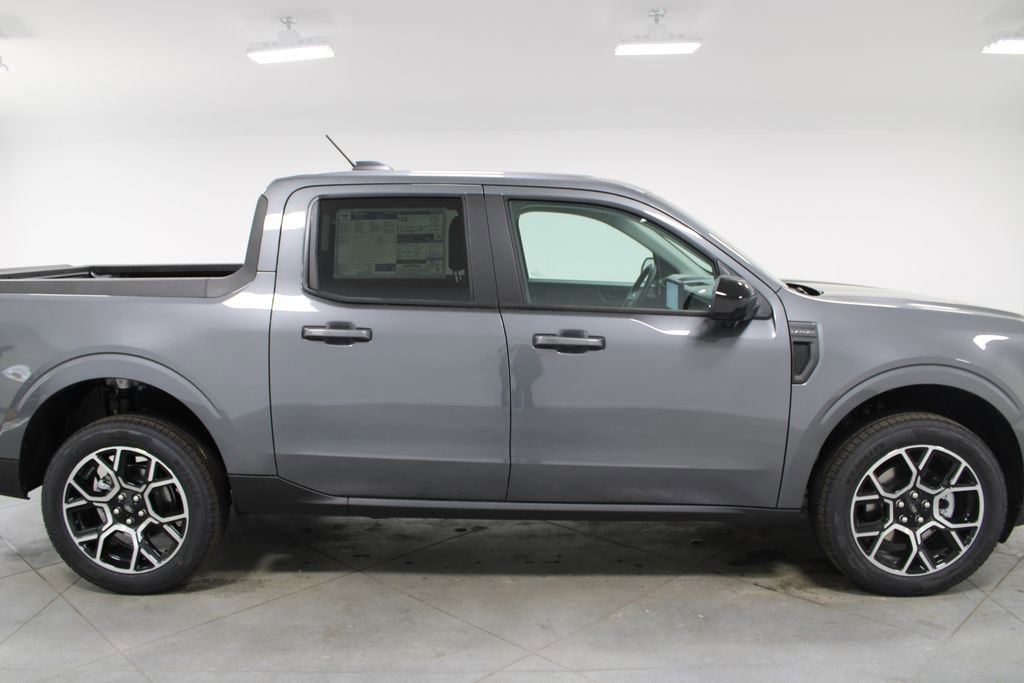 New 2026 Ford Maverick Lariat image 11