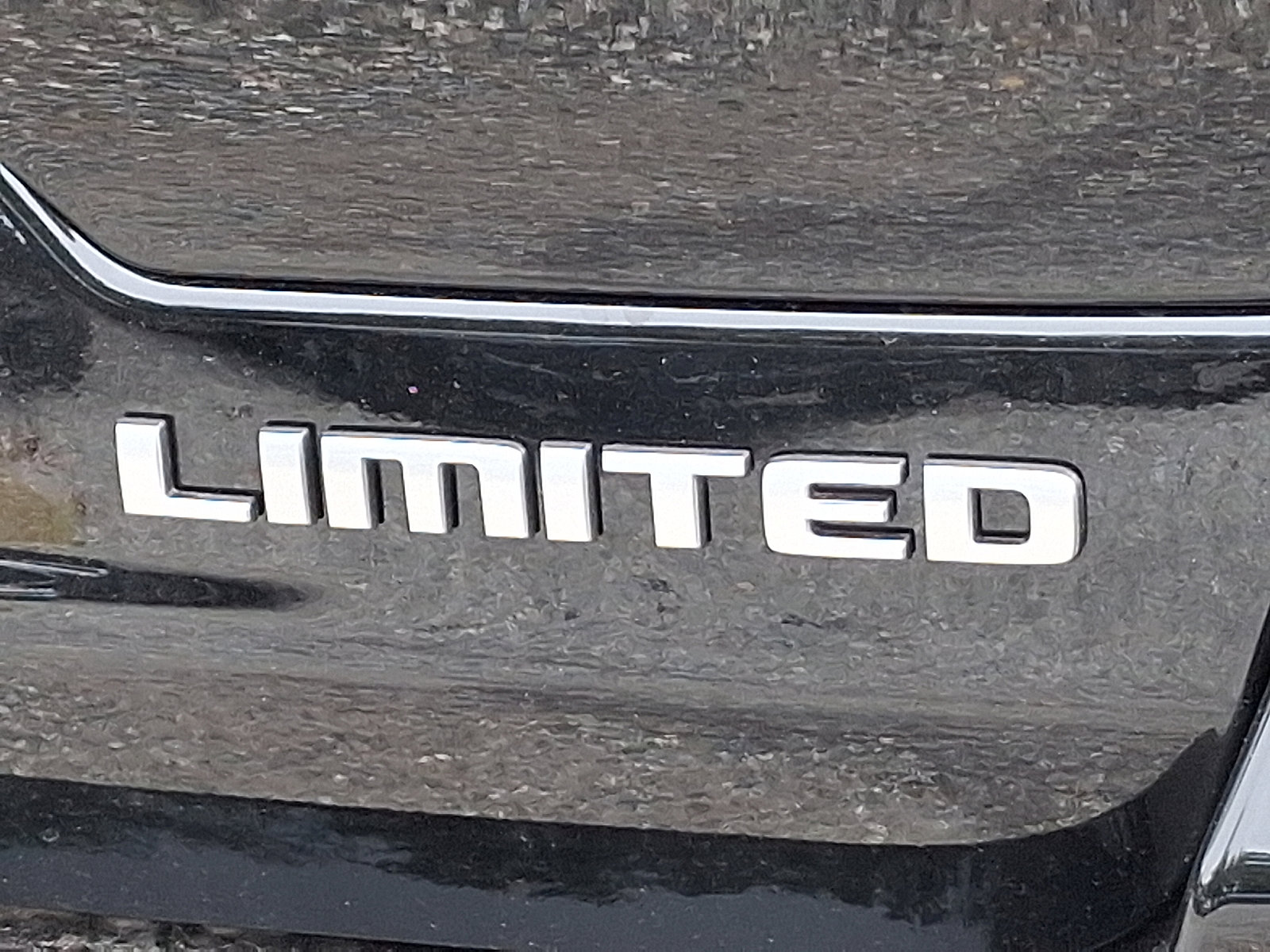 New 2025 Jeep Grand Cherokee Limited w/ Luxury Tech Group II image 5