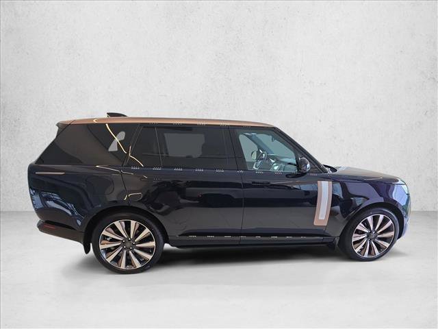 New 2026 Land Rover Range Rover SV AWD/4WD image 4