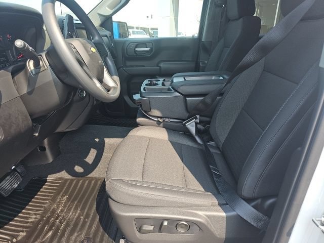 New 2026 Chevrolet Silverado 1500 Custom w/ Turbomax Blackout Package AWD/4WD image 11