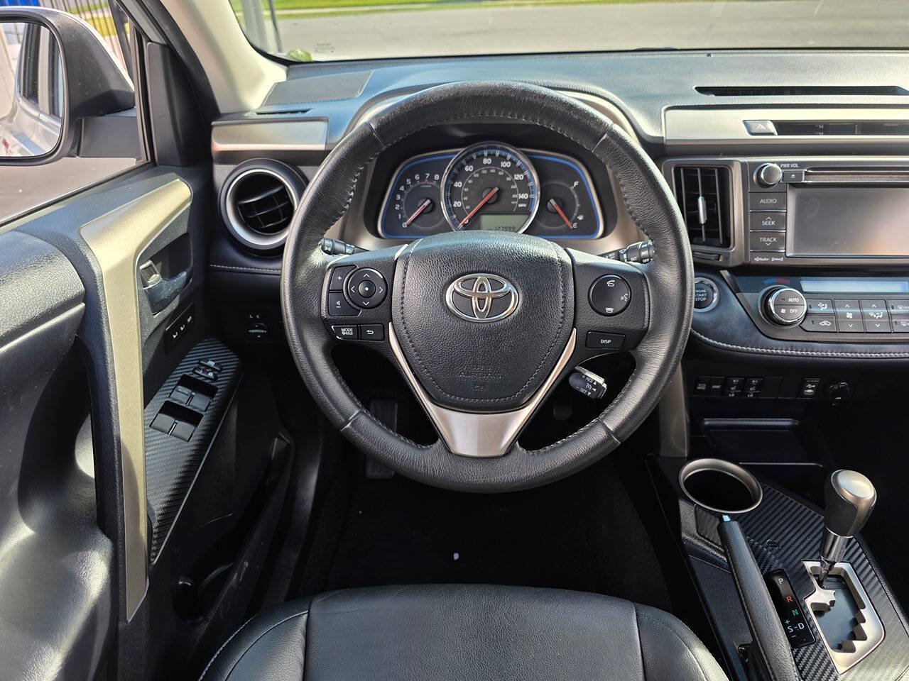 Used 2013 Toyota RAV4 Limited FWD image 15