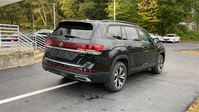 New 2026 Volkswagen Atlas SE image 5
