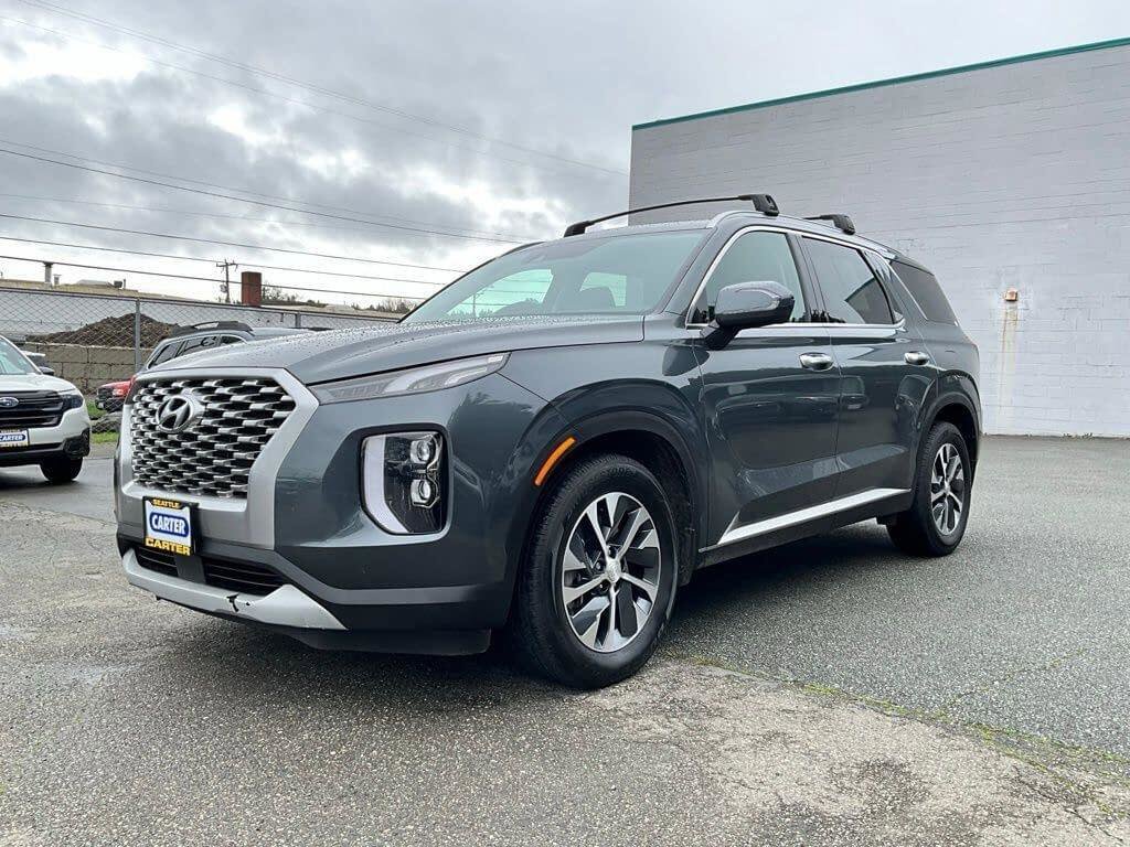 Used 2022 Hyundai Palisade SEL w/ Winter Package image 4