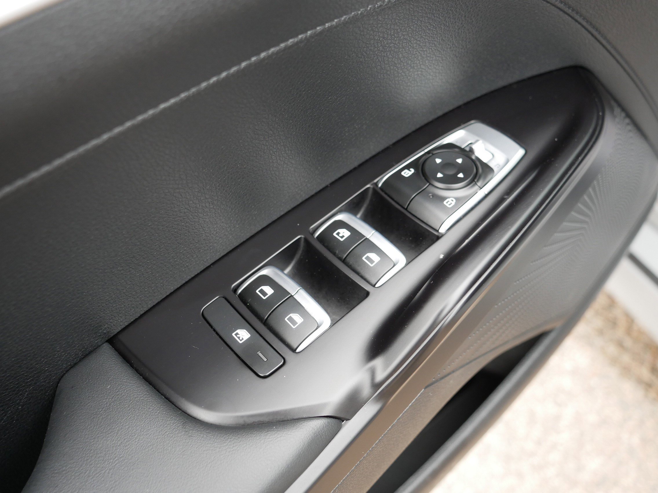 Used 2024 Kia K5 GT-Line w/ GT-Line Premium Package image 19