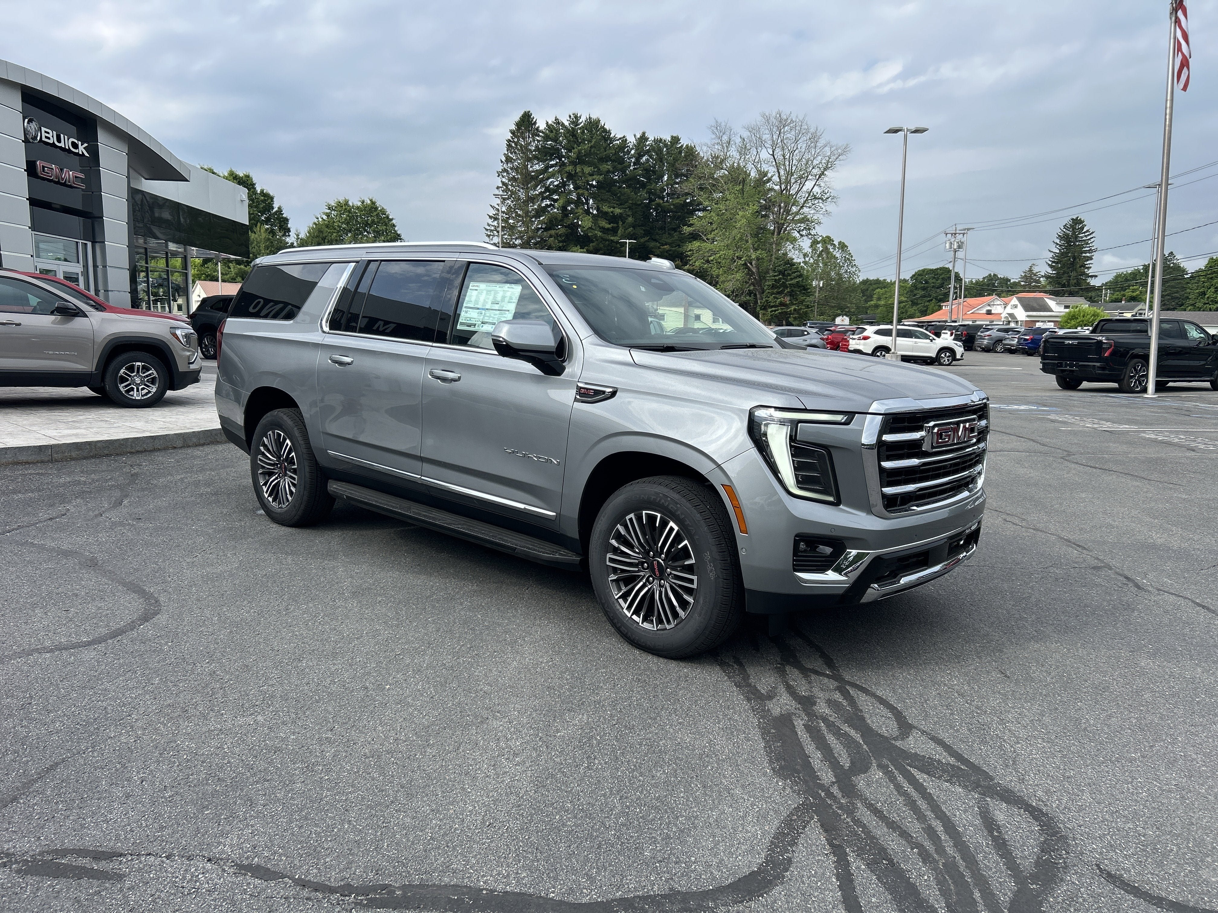 New 2026 GMC Yukon XL Elevation w/ Elevation Premium Package AWD/4WD image 34