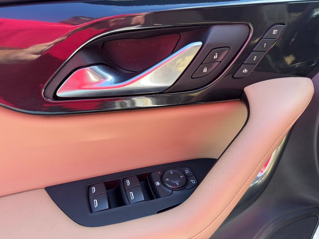 Used 2020 Chevrolet Blazer Premier w/ Driver Confidence II Package FWD image 20
