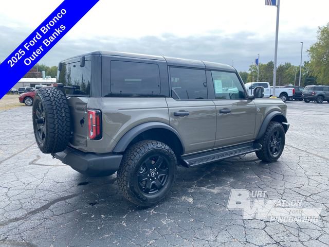 New 2025 Ford Bronco Outer Banks image 7