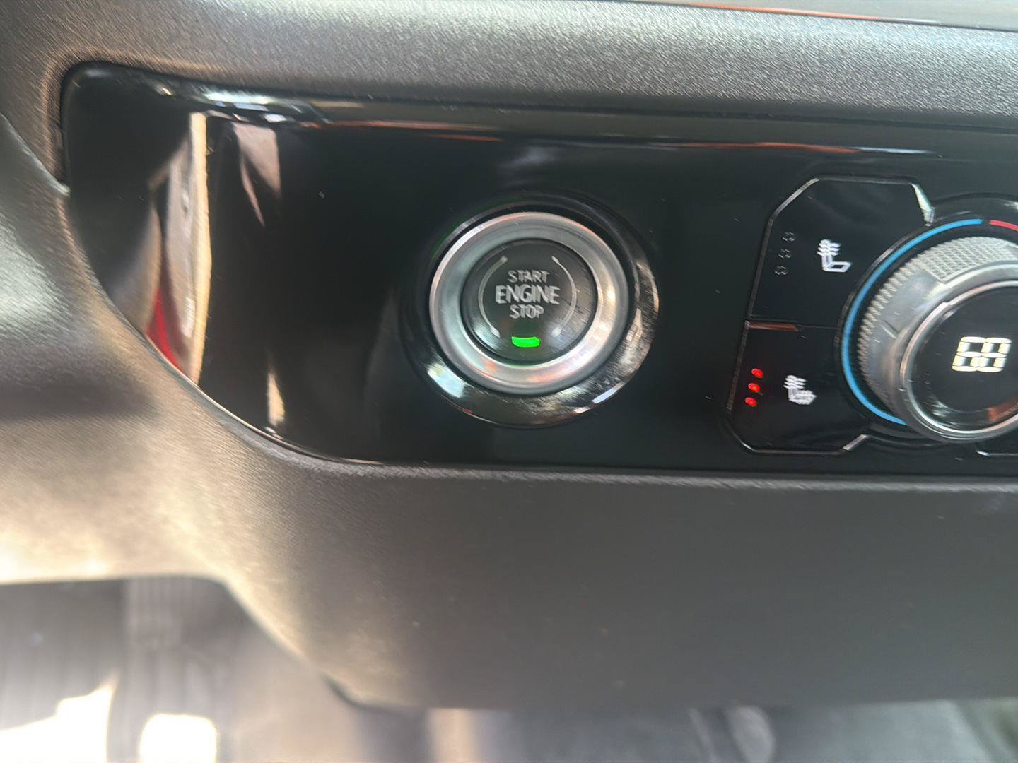 Used 2023 Chevrolet Silverado 1500 RST AWD/4WD image 27