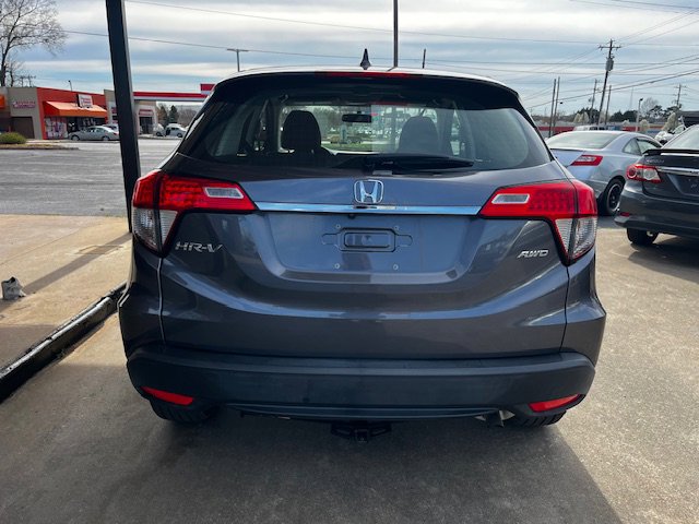 Used 2019 Honda HR-V LX image 6