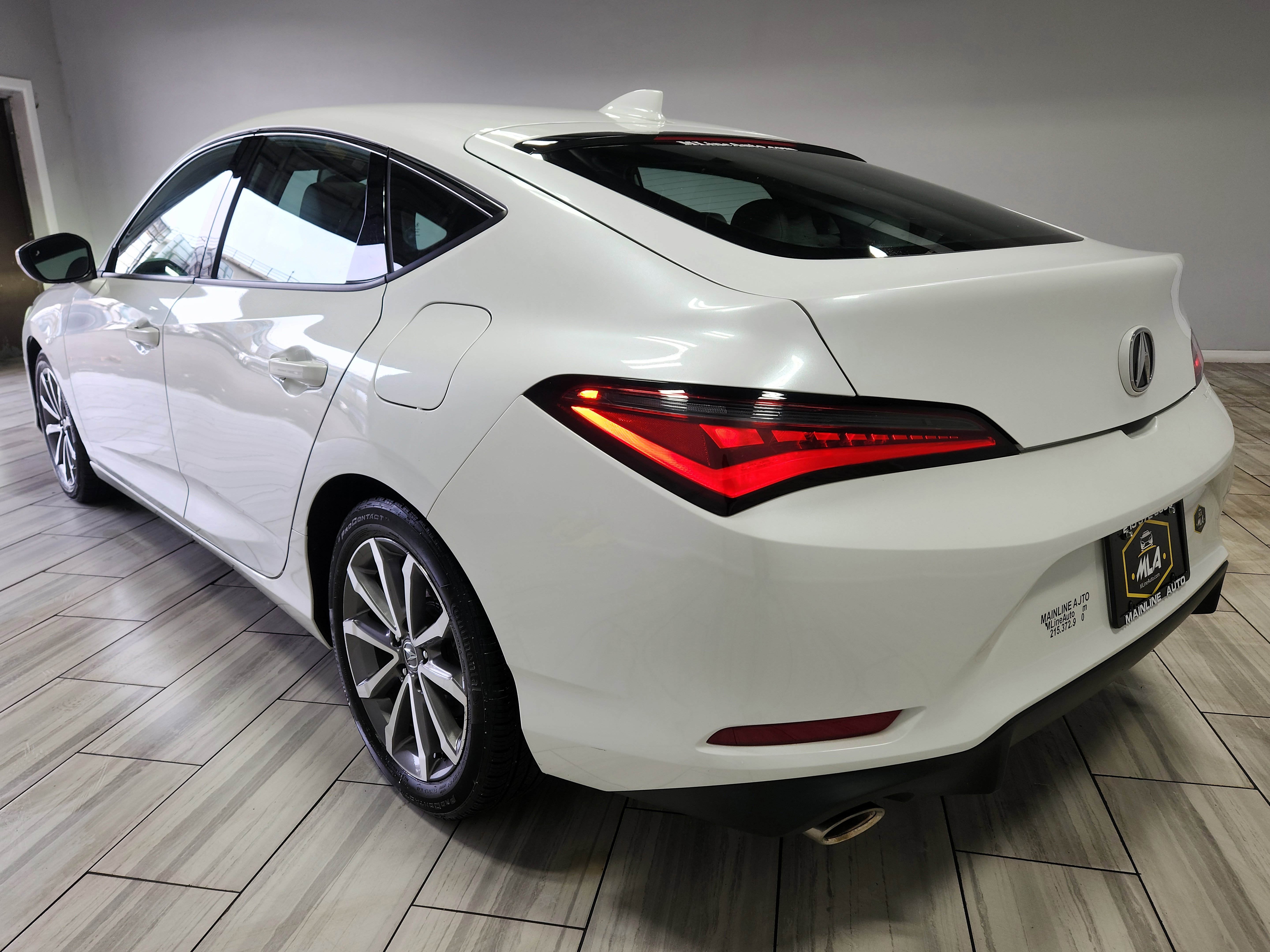 Used 2023 Acura Integra FWD image 3