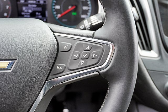 Used 2025 Chevrolet Malibu RS FWD image 45