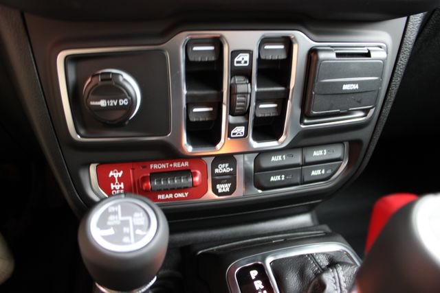 New 2027 Jeep Wrangler Unlimited Rubicon AWD/4WD image 30