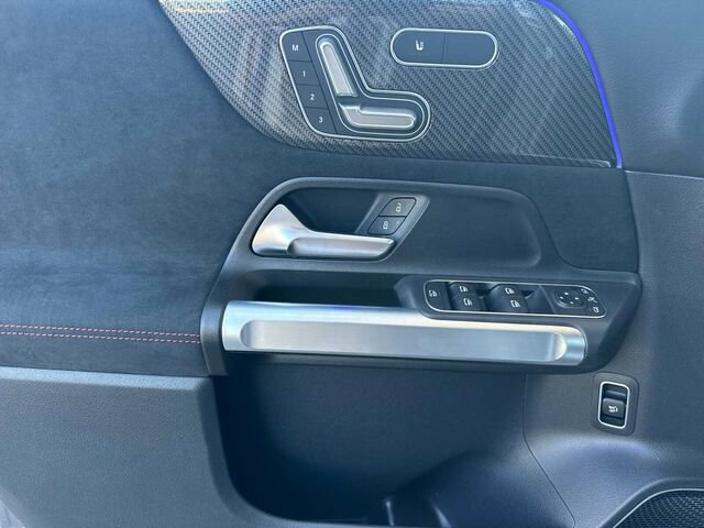 New 2026 Mercedes-Benz GLB 35 AMG 4MATIC image 11