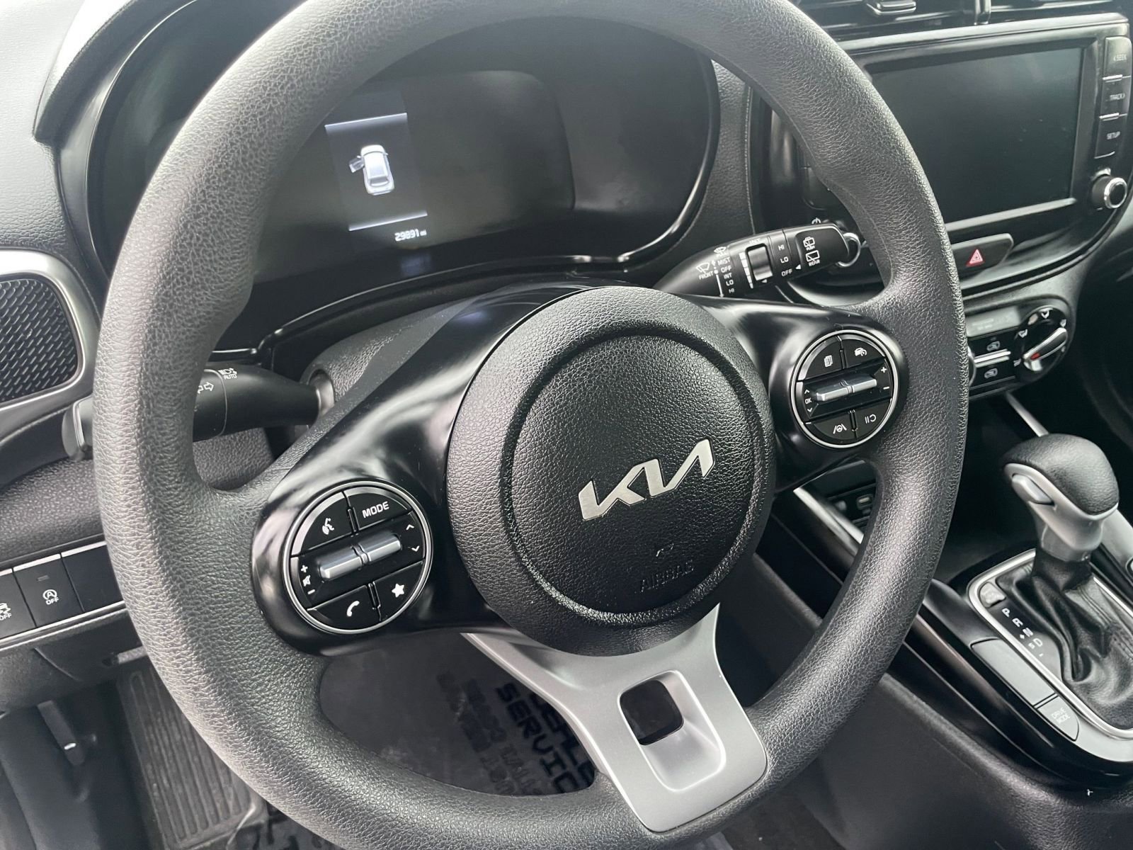 Used 2025 Kia Soul LX w/ LX Technology Package image 28