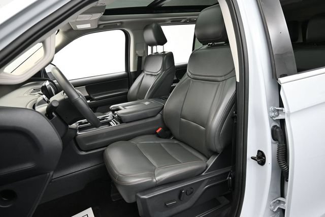Certified 2025 Ford Expedition Max Active AWD/4WD image 13