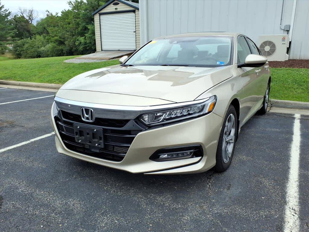 Certified 2018 Honda Accord EX image 3