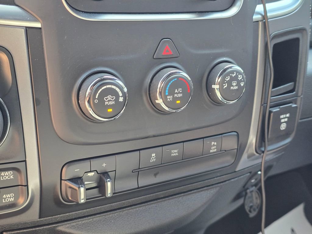 Used 2022 RAM 1500 Classic Warlock w/ Trailer Tow Group AWD/4WD image 21