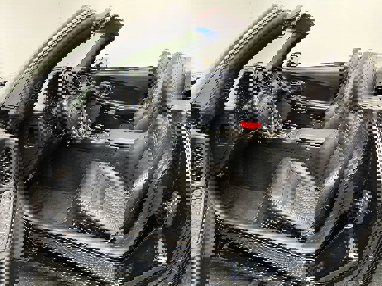 Used 2001 Chevrolet Corvette Convertible w/ Preferred Equipment Group2 video 3