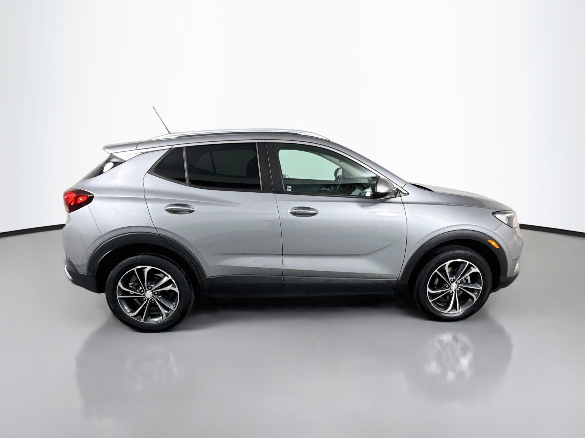 Used 2023 Buick Encore GX Select w/ Safety Package II AWD/4WD image 8