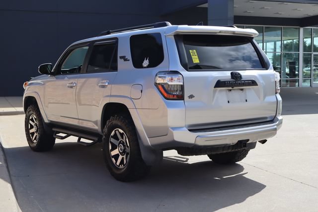 Used 2020 Toyota 4Runner TRD Off-Road AWD/4WD image 3