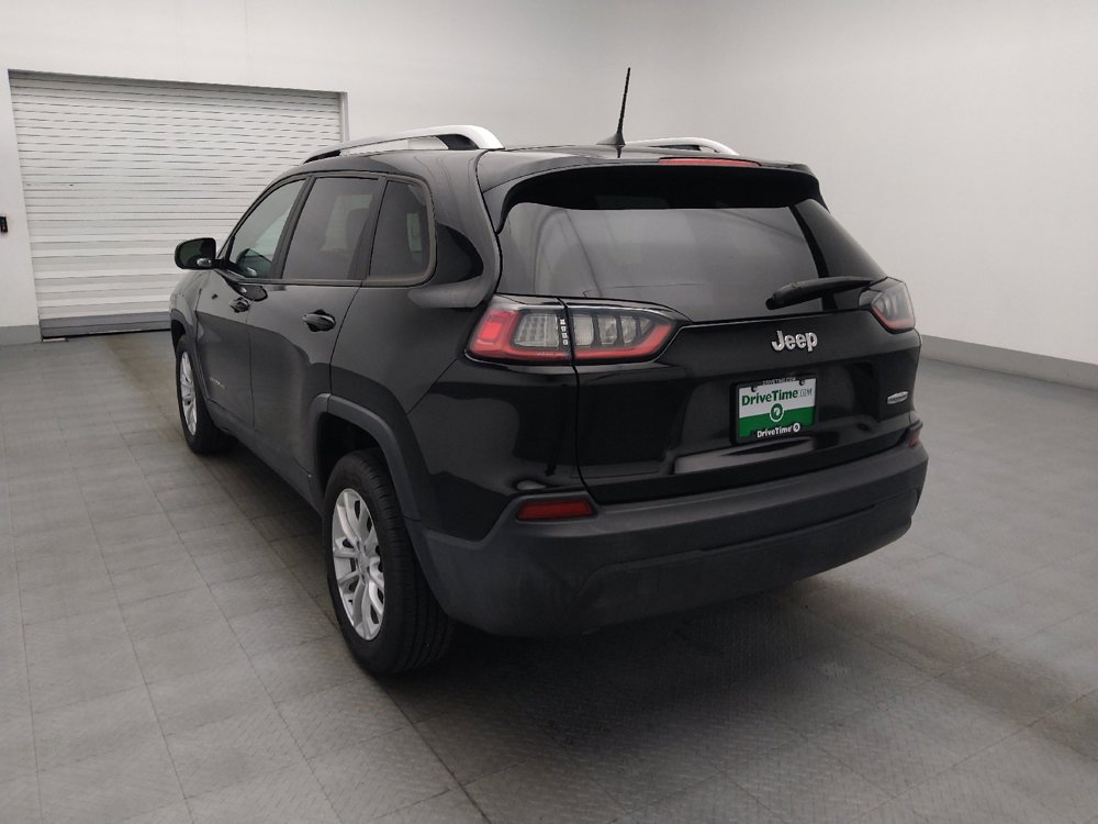 Used 2020 Jeep Cherokee Latitude FWD image 5