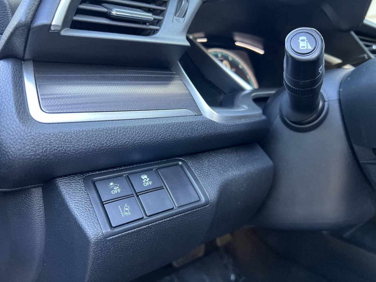 Used 2020 Honda Civic EX image 21