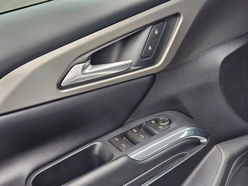 New 2026 Chevrolet Traverse LT image 11