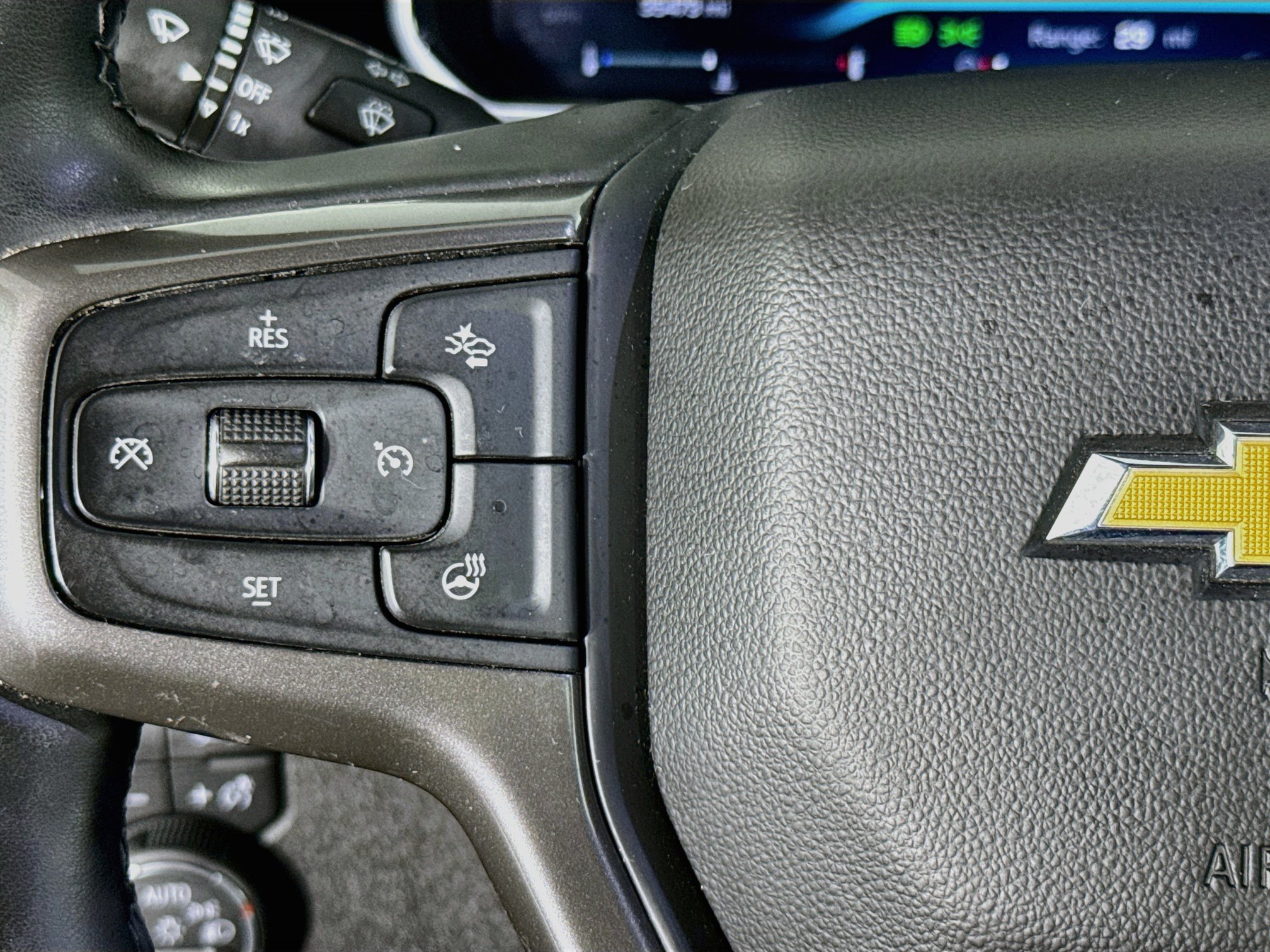 Used 2026 Chevrolet Silverado 3500 High Country w/ High Country Premium Package AWD/4WD image 11