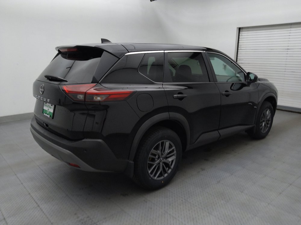 Used 2023 Nissan Rogue S FWD image 9
