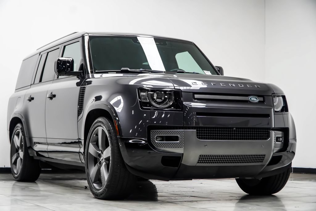 Used 2024 Land Rover Defender 130 Outbound AWD/4WD image 4