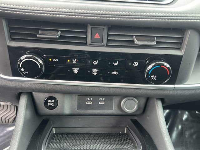 Used 2024 Nissan Rogue S image 15