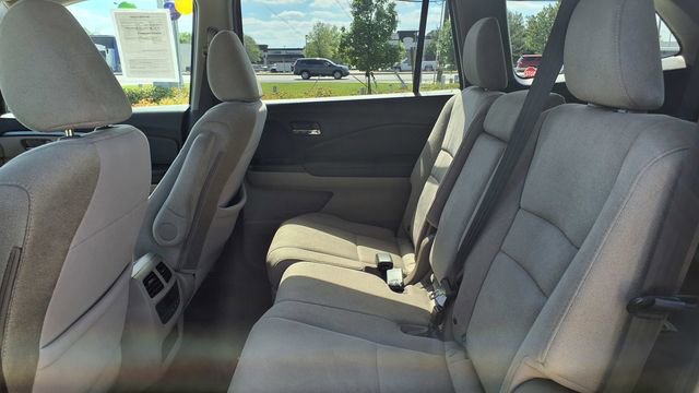Used 2021 Honda Pilot EX image 17