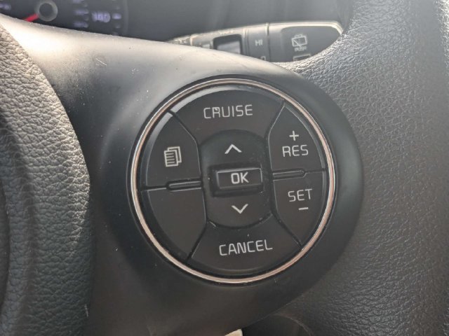 Used 2022 Kia Soul LX FWD image 24