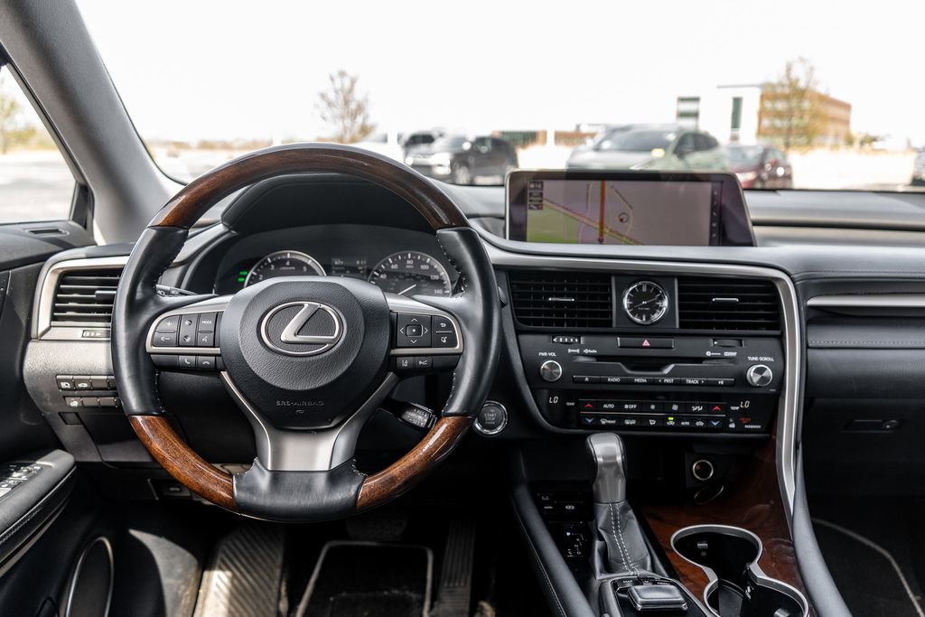 Used 2017 Lexus RX 350 FWD w/ Premium Package image 16