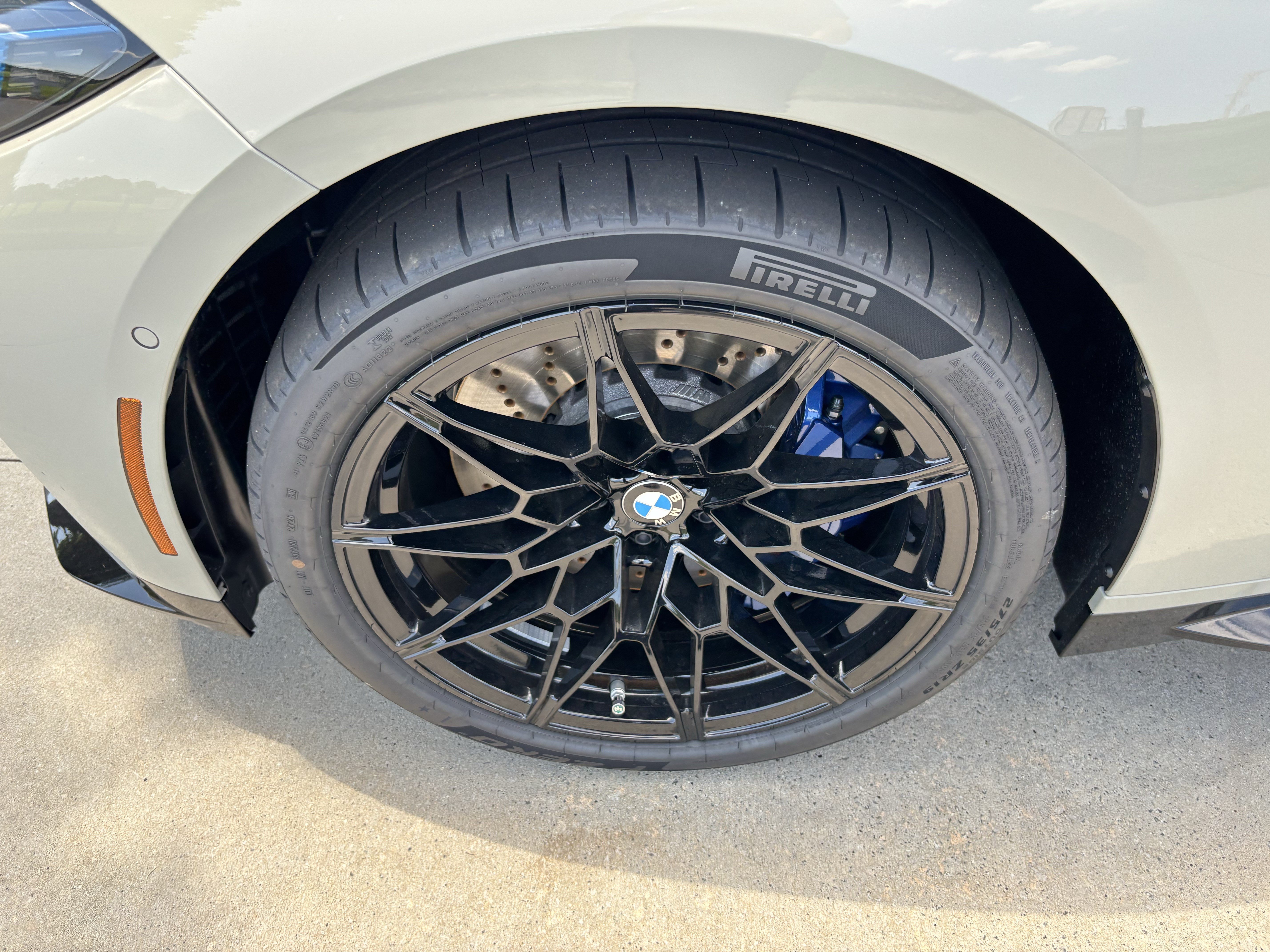 New 2027 BMW M4 xDrive Competition AWD/4WD image 13